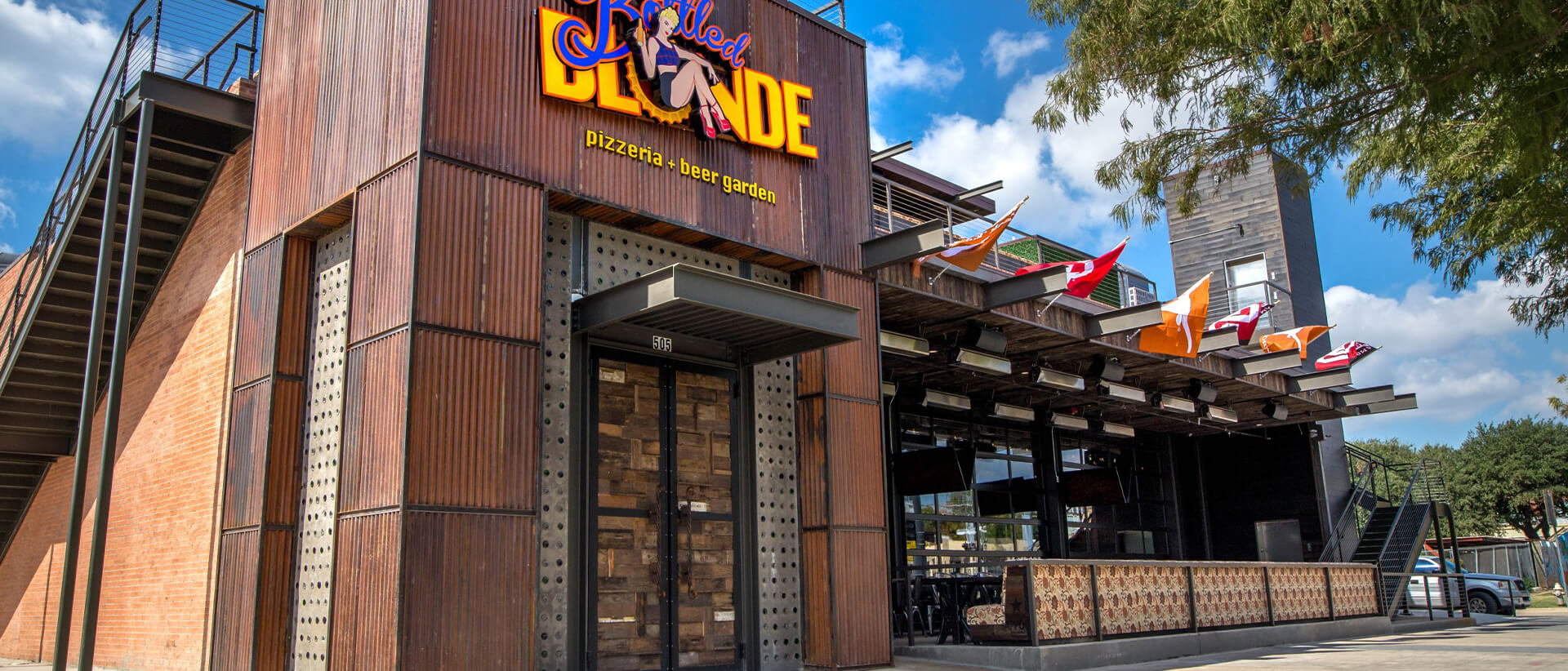 bottled blonde dallas exterior with outdoor seating